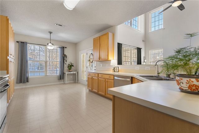 104 W Sundance Drive, Easley, SC 29642