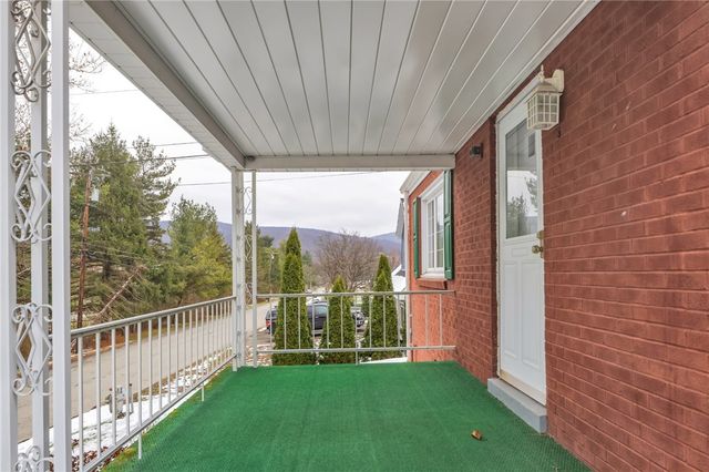 1062 Schultz Rd, Latrobe, PA 15650