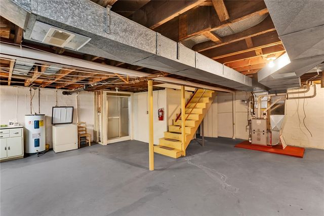 1062 Schultz Rd, Latrobe, PA 15650