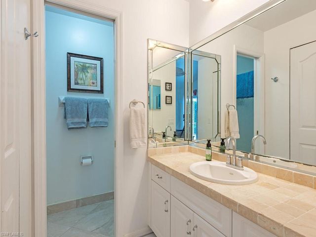 472 Saint Andrews BLVD, Naples, FL 34113