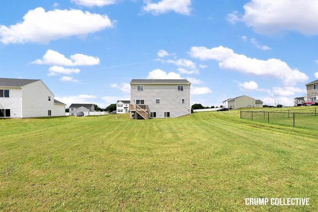 205 Vansen Drive, Kent City, MI 49330