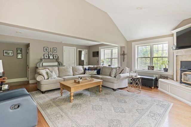 65 Hayden Rowe Street, Hopkinton, MA 01748
