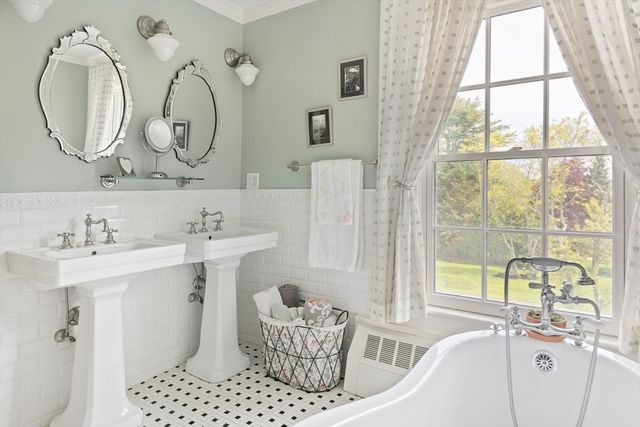 65 Hayden Rowe Street, Hopkinton, MA 01748