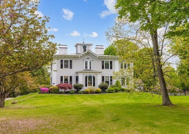 65 Hayden Rowe Street, Hopkinton, MA 01748
