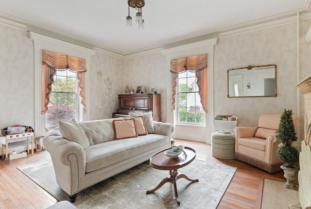 65 Hayden Rowe Street, Hopkinton, MA 01748