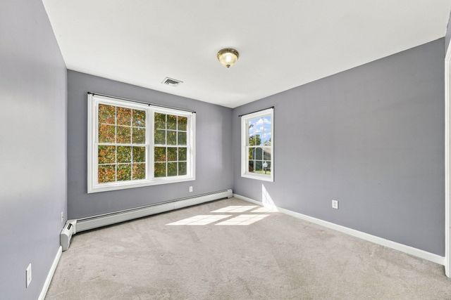 28 Erin Ct, New Bedford, MA 02745