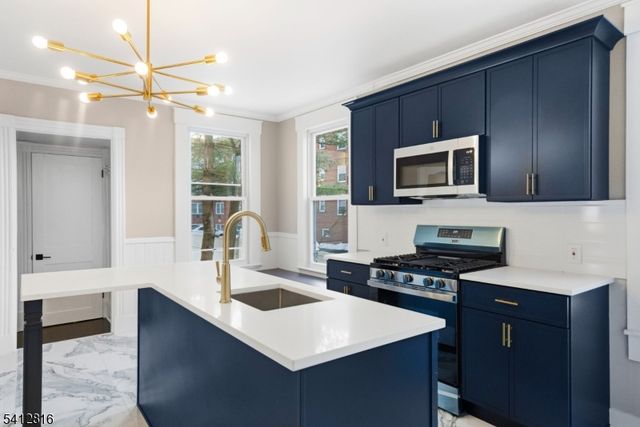 11 Eastern Ave, Somerville Boro, NJ 08876