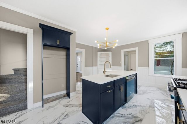 11 Eastern Ave, Somerville Boro, NJ 08876