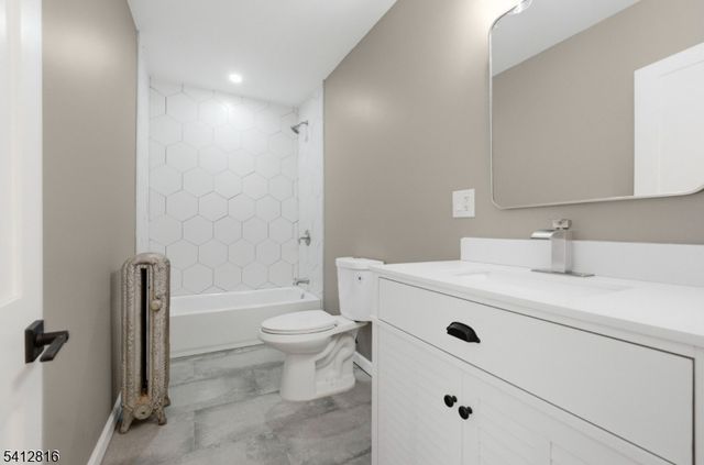 11 Eastern Ave, Somerville Boro, NJ 08876