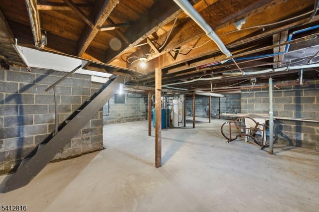 11 Eastern Ave, Somerville Boro, NJ 08876