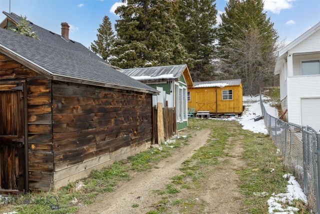 34 E Center, Butte, MT 59701