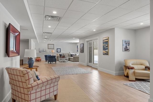 2 Monomoy Lane, Orleans, MA 02653