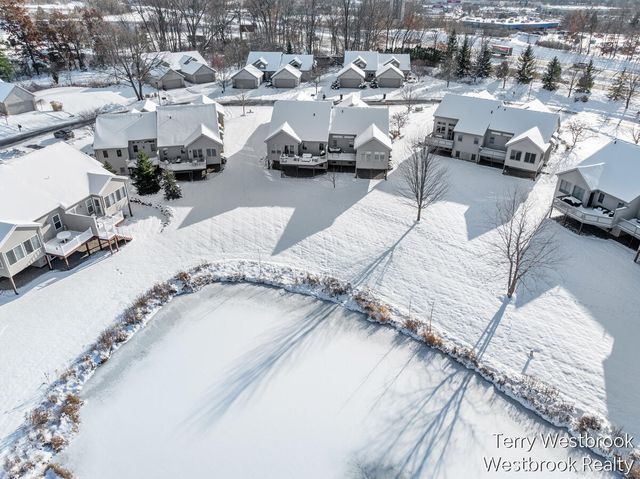 2546 Highridge Lane, Grand Rapids, MI 49546