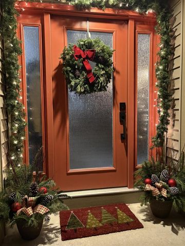 2546 Highridge Lane, Grand Rapids, MI 49546