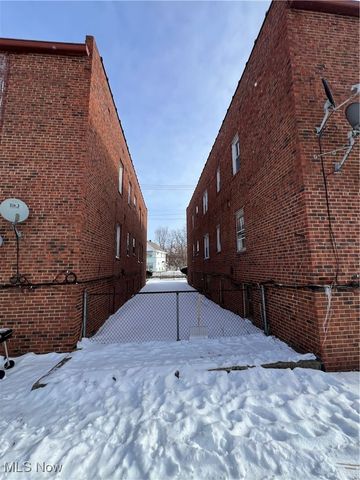 796 Eddy Road, Cleveland, OH 44108