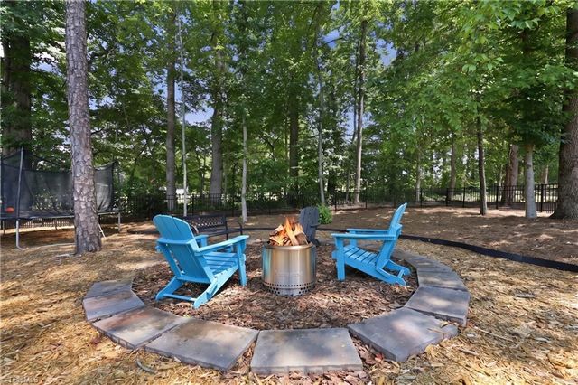 278 Vine Ridge Drive, Winston-salem, NC 27127