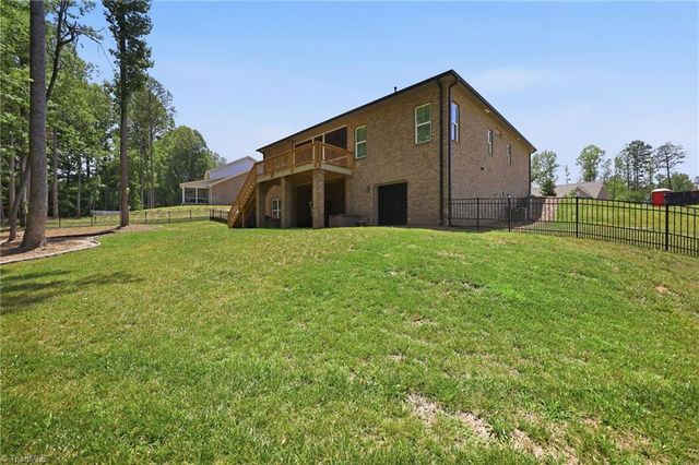 278 Vine Ridge Drive, Winston-salem, NC 27127
