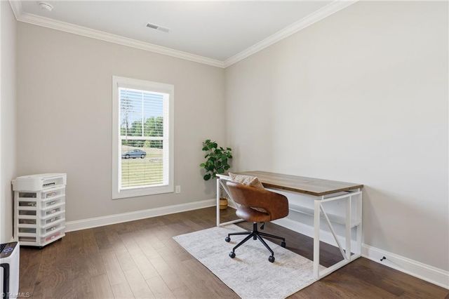 278 Vine Ridge Drive, Winston-salem, NC 27127