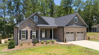 278 Vine Ridge Drive, Winston-salem, NC 27127