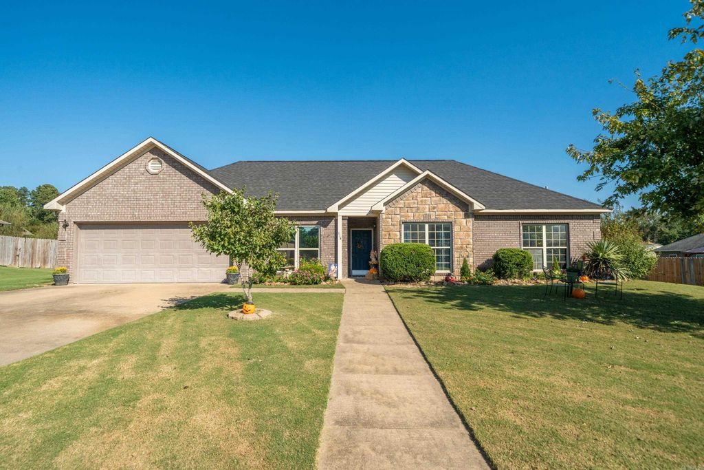 114 Silverleaf, Hot Springs, AR 71901