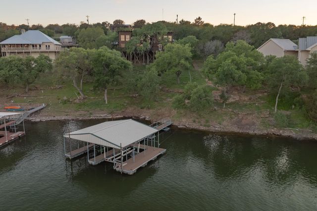 2512 Sunset Cliff RD, Burnet, TX 78611