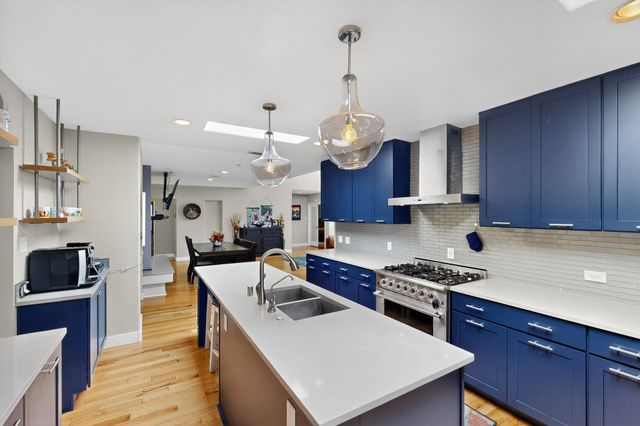 1508 San Carlos Road SW, Albuquerque, NM 87104