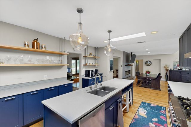 1508 San Carlos Road SW, Albuquerque, NM 87104