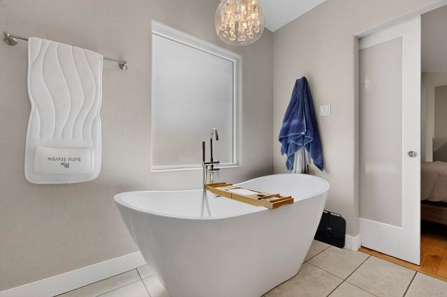 1508 San Carlos Road SW, Albuquerque, NM 87104