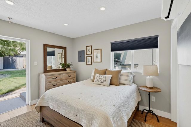 1508 San Carlos Road SW, Albuquerque, NM 87104