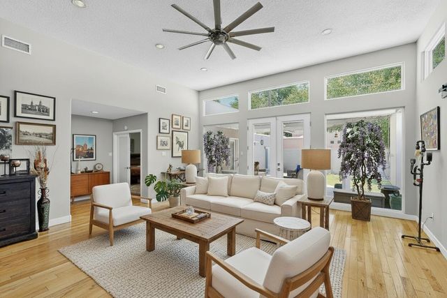 1508 San Carlos Road SW, Albuquerque, NM 87104