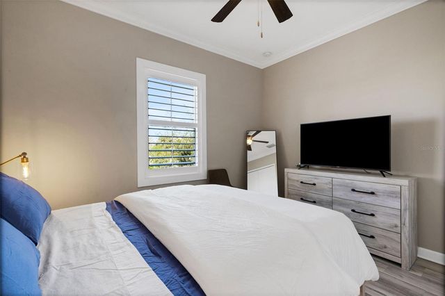 289 SAPPHIRE LAKE DRIVE 202, Bradenton, FL 34209