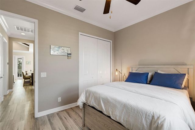 289 SAPPHIRE LAKE DRIVE 202, Bradenton, FL 34209
