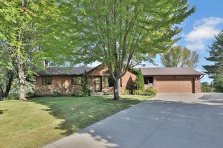 9750 221st Street N, Forest Lake, MN 55025