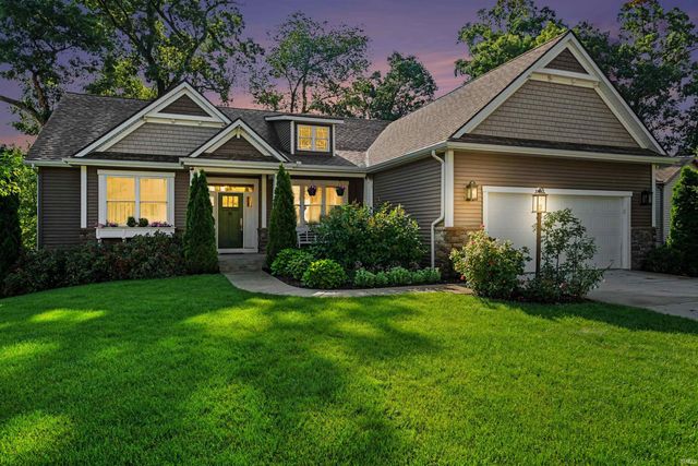 4228 Garden Oak Drive, South Bend, IN 46628