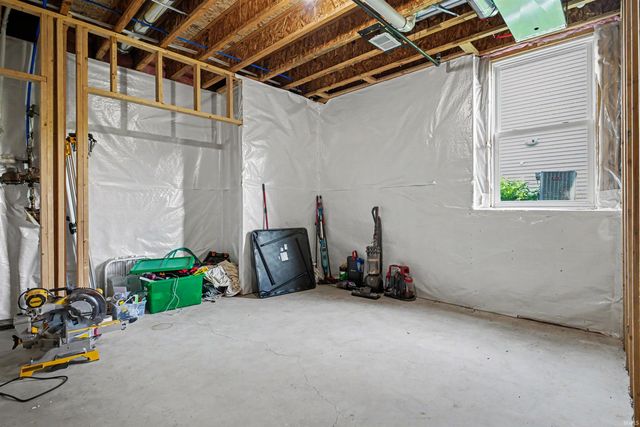 4228 Garden Oak Drive, South Bend, IN 46628