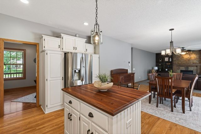 15838 Xeon Street NW, Andover, MN 55304