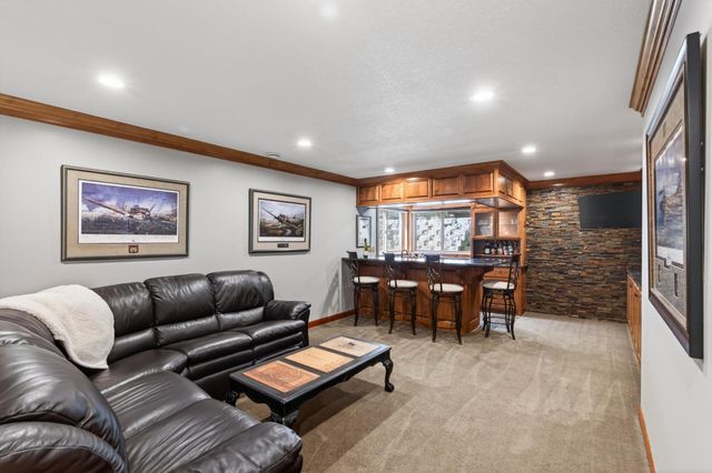 15838 Xeon Street NW, Andover, MN 55304