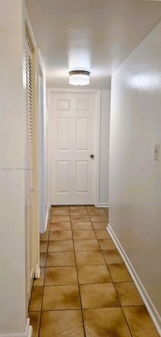 10835 SW 112th Avenue 106, Miami, FL 33176