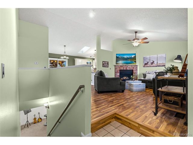 1064 S Edinburgh Dr, Loveland, CO 80537