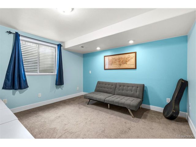 1064 S Edinburgh Dr, Loveland, CO 80537