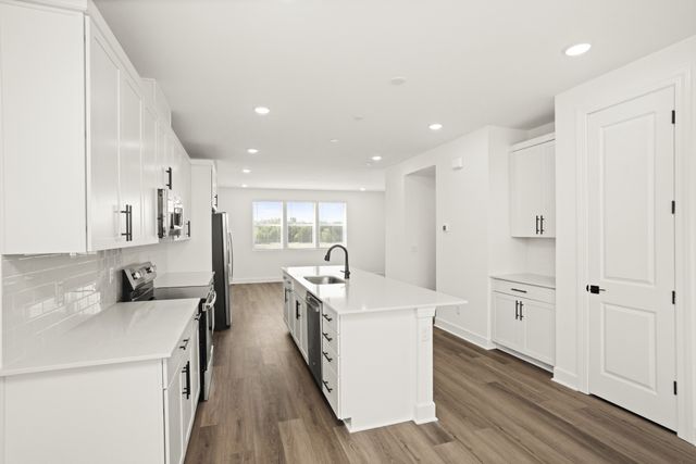 190 Barton Village Boulevard, Lebanon, TN 37090