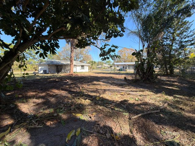 6903 Shannon Drive, Fort Pierce, FL 34951