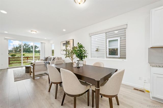 413 Overbrook Lane, Longmont, CO 80504