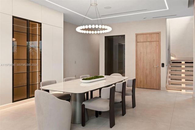 723 NE 77th St, Miami, FL 33138