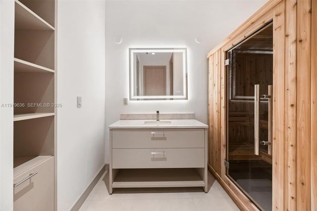 723 NE 77th St, Miami, FL 33138