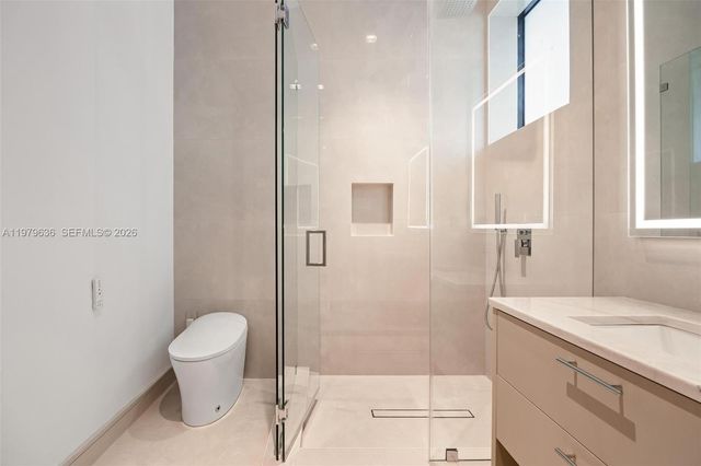 723 NE 77th St, Miami, FL 33138