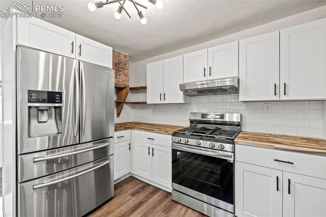 110 N Spruce Street, Colorado Springs, CO 80904