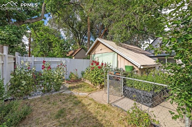 110 N Spruce Street, Colorado Springs, CO 80904