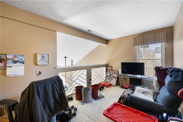 11218 W Providence Rd, Chesterfield, VA 23236