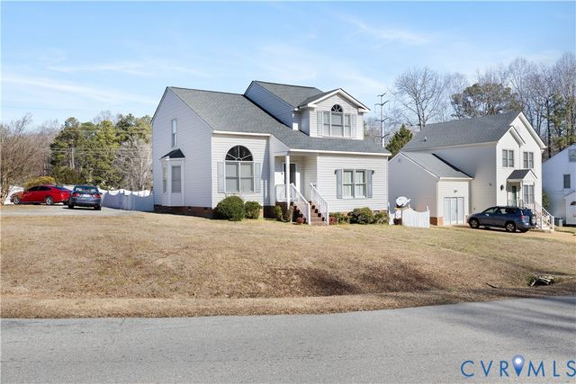 11218 W Providence Rd, Chesterfield, VA 23236
